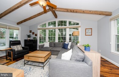 5019 36th St N, Arlington, VA 22207 - photo 3