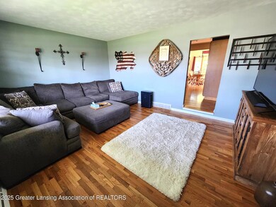 Living Room 4