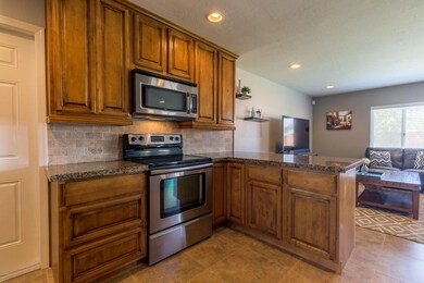 8626 Windsor-4