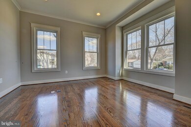 405 Orleans Cir SW, Vienna, VA 22180 - photo 6