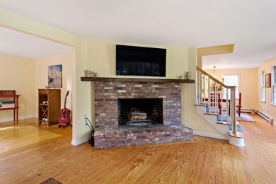 61 Rockledge Dr, North Falmouth, MA 02556 - photo 6