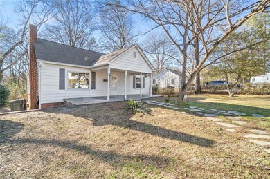 694 Elizabeth St SW, Concord, NC 28025 - photo 2