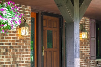 W245S6795 Maple Hill Dr 13