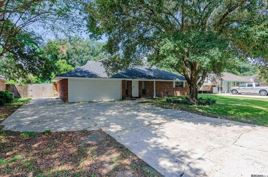 37092 Sue St, Geismar, LA 70734 - photo 3