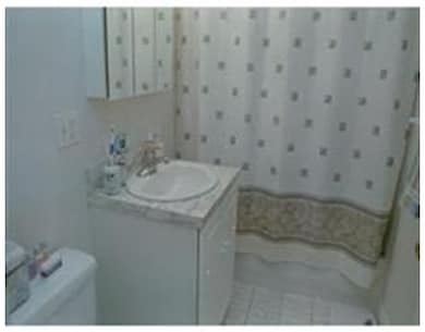 39 Salutation St unit 4A, Boston, MA 02109 - photo 5