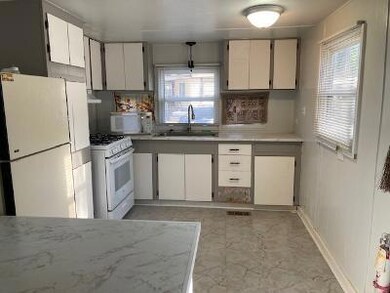 9566 Old Stage Rd unit 14, Central Point, OR 97502 - photo 3