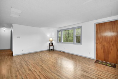 7217 State Route 56 E, Circleville, OH 43113 - photo 3