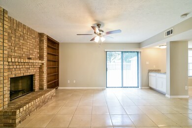 8319 Clover Gardens Dr, Houston, TX 77095 - photo 2