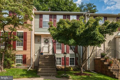 1558 Autumn Ridge Cir, Reston, VA 20194 - photo 2