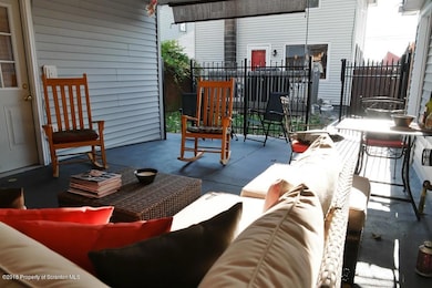 113 Walnut St, Scranton, PA 18509 - photo 3