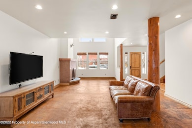 211 Juniper Ct, Basalt, CO 81621 - photo 3