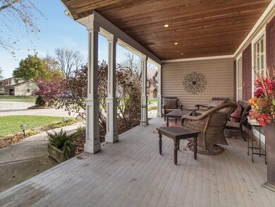 1301 Dartford Ct, Naperville, IL 60540 - photo 4