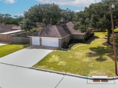 2603 Westfield St, Alvin, TX 77511 - photo 5