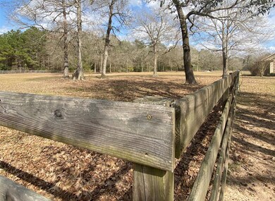 17206 Horseshoe Way, New Caney, TX 77357 - photo 3