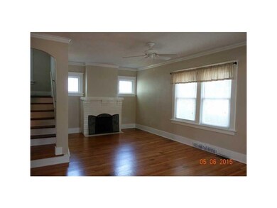 Living Room-L1. Beautiful hardwood floors and deco