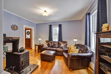 209 Lincoln Ave, Gardiner, ME 04345 - photo 4