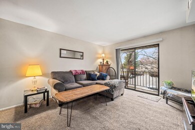 338 Saybrook Ln, Wallingford, PA 19086 - photo 4