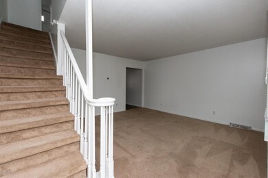 327 Richlands Ave unit 2, Jacksonville, NC 28540 - photo 3