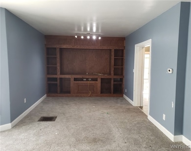 3845 N Hartland St, Middleport, NY 14105 - photo 6