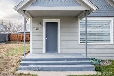 246 N Delaware Ave, Wenatchee, WA 98801 - photo 7