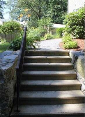 132 Acropolis Rd, Lowell, MA 01854 - photo 4