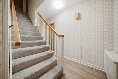 23 Baldwin St, Meriden, CT 06451 - photo 2