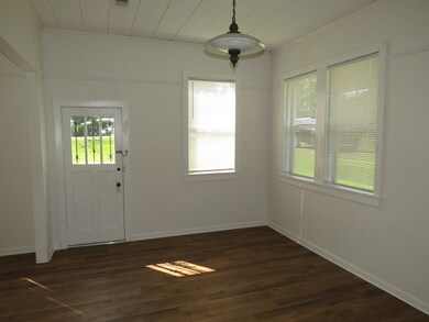 2134 Park Dr, McComb, MS 39648 - photo 3