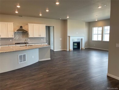 7122 S Waterloo Way, Aurora, CO 80016 - photo 6