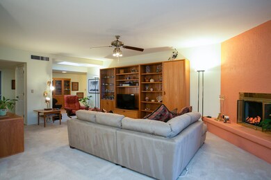 LIVING ROOM III