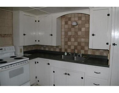 241 Mendon St unit 241, Uxbridge, MA 01569 - photo 4