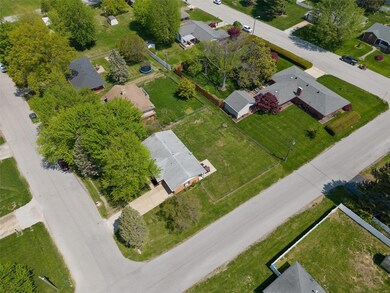 Awesome corner lot
