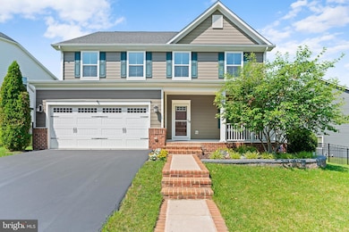 2307 Sweet Pepperbrush Loop, Dumfries, VA 22026 - photo 2