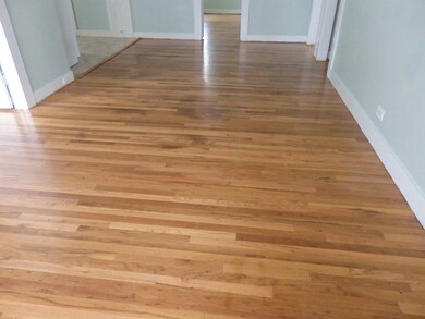 502 N Edison St, Fredericksburg, TX 78624 - photo 4