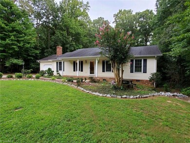 1227 E Mine St, Asheboro, NC 27205 - photo 2