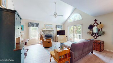 7-web-or-mls-110-Conch-Ct-Emerald-Isle-N