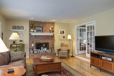 3112 Wolfe Ct, Naperville, IL 60564 - photo 5