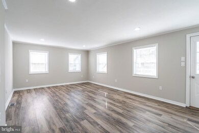 338 Poplar Ave unit 1ST FLOOR, Devon, PA 19333 - photo 6