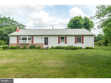 4059 Tollgate Rd, New Hope, PA 18938 - photo 2