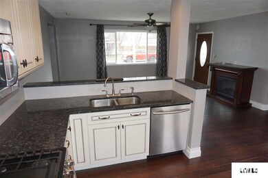 1228 N Ottawa St, Lincoln, IL 62656 - photo 7