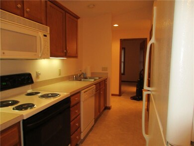 3170 Valley Forge Ave, Columbus, IN 47203 - photo 5