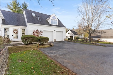 985 Goldenrod Trail unit 16K, Aurora, OH 44202 - photo 2