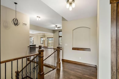 Photos are of another similar Flagstaff Model