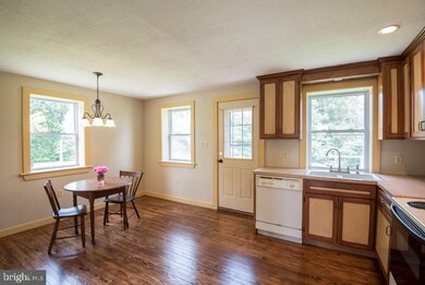 323 Camargo Rd, Quarryville, PA 17566 - photo 6