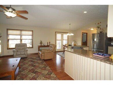 329 Woodside Ct, Batesville, IN 47006 - photo 4