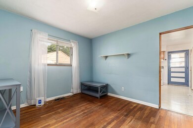 1391 Bryson Rd, Columbus, OH 43224 - photo 4