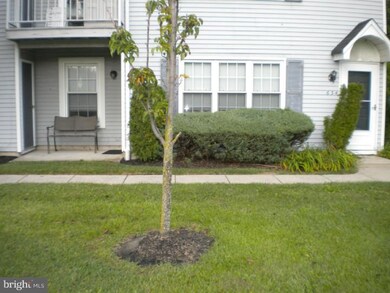 633 Yorkshire Ct unit 633, Sewell, NJ 08080 - photo 2