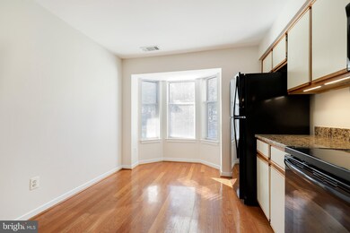 9519 Hickory Limb, Columbia, MD 21045 - photo 5