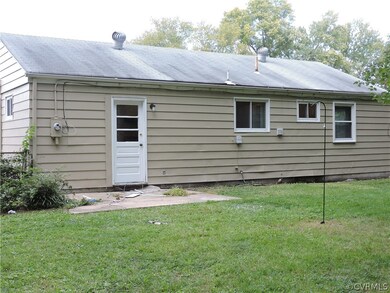 1811 Bandera Dr, Henrico, VA 23228 - photo 4