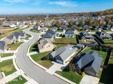 4868 Masters Dr, Maryville, TN 37801 - photo 5