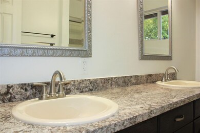 Hall Bath 2